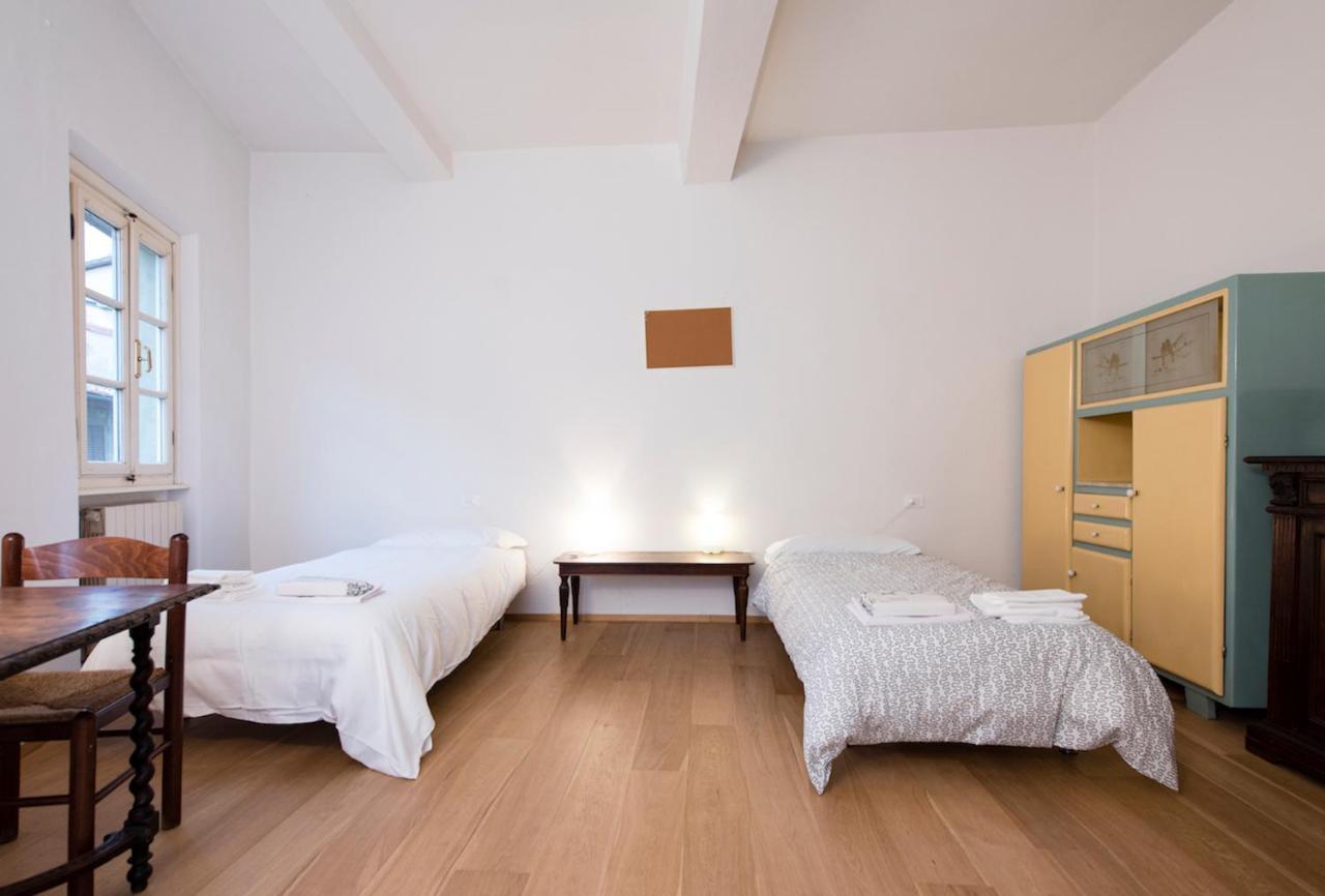 Pitti Three Apartamento *